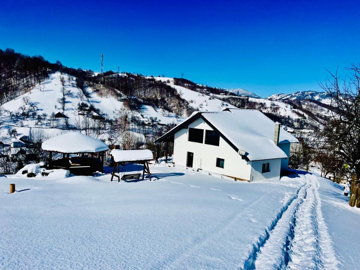 Bran Place La Odaie Simon Esterno foto